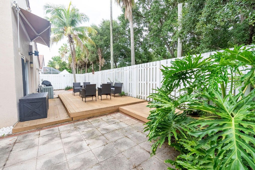 1284 NW 125th Terrace, Sunrise, FL 33323 Photo