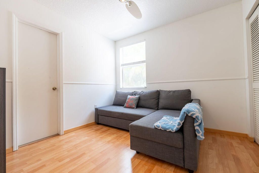 1284 NW 125th Terrace, Sunrise, FL 33323 Photo