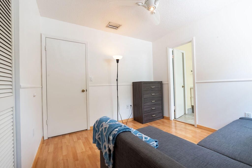 1284 NW 125th Terrace, Sunrise, FL 33323 Photo