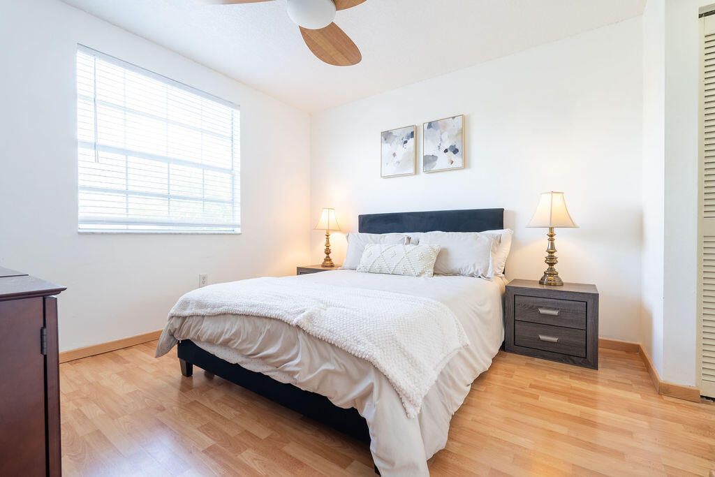 1284 NW 125th Terrace, Sunrise, FL 33323 Photo