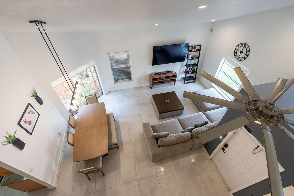 1284 NW 125th Terrace, Sunrise, FL 33323 Photo