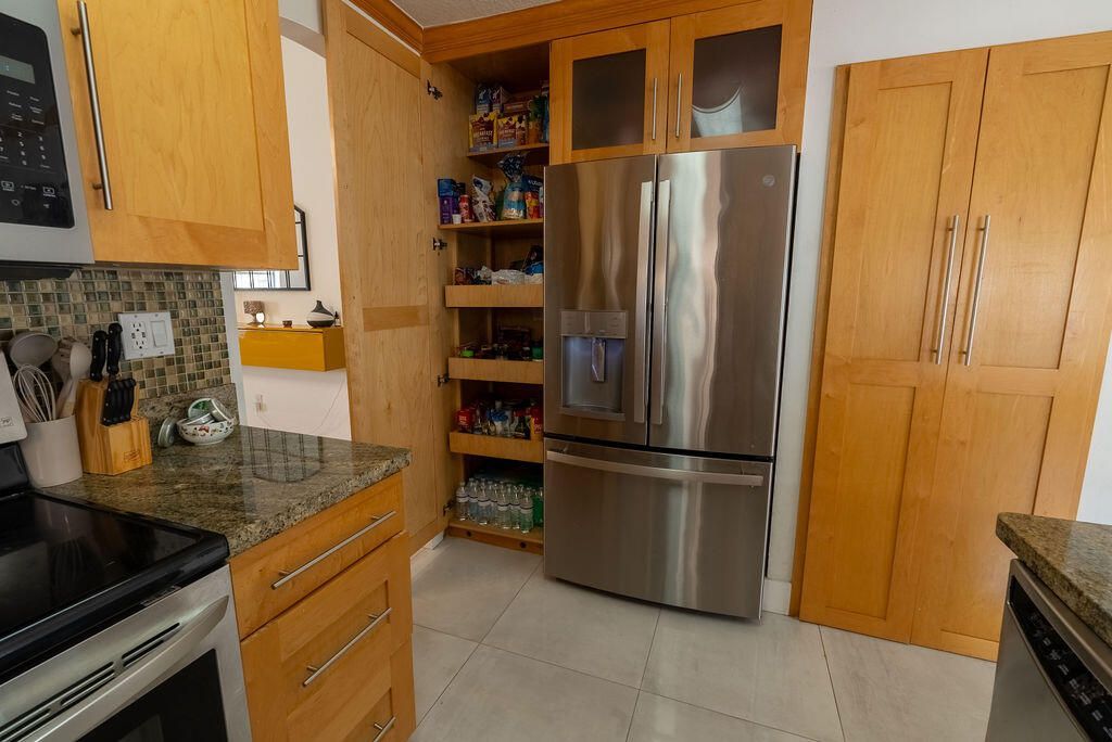 1284 NW 125th Terrace, Sunrise, FL 33323 Photo