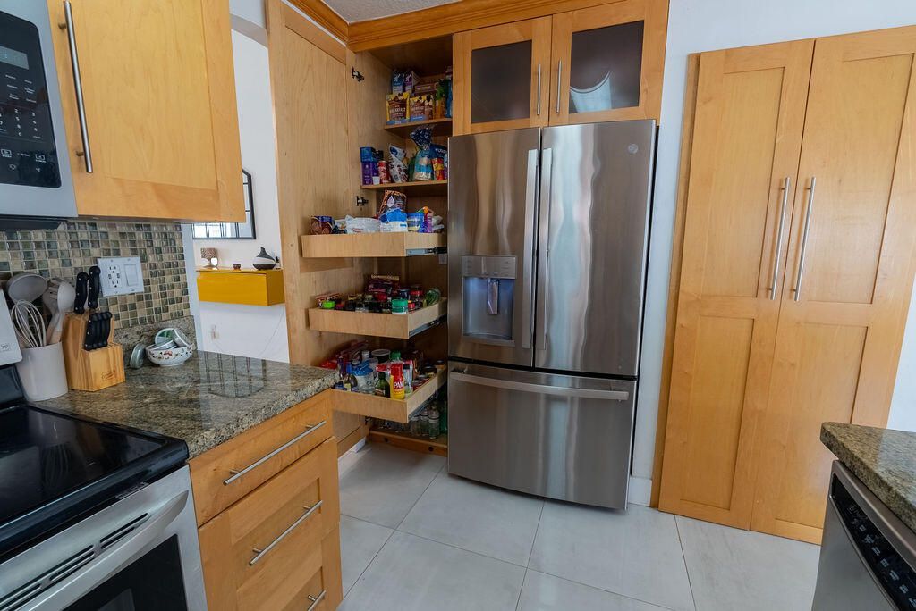 1284 NW 125th Terrace, Sunrise, FL 33323 Photo