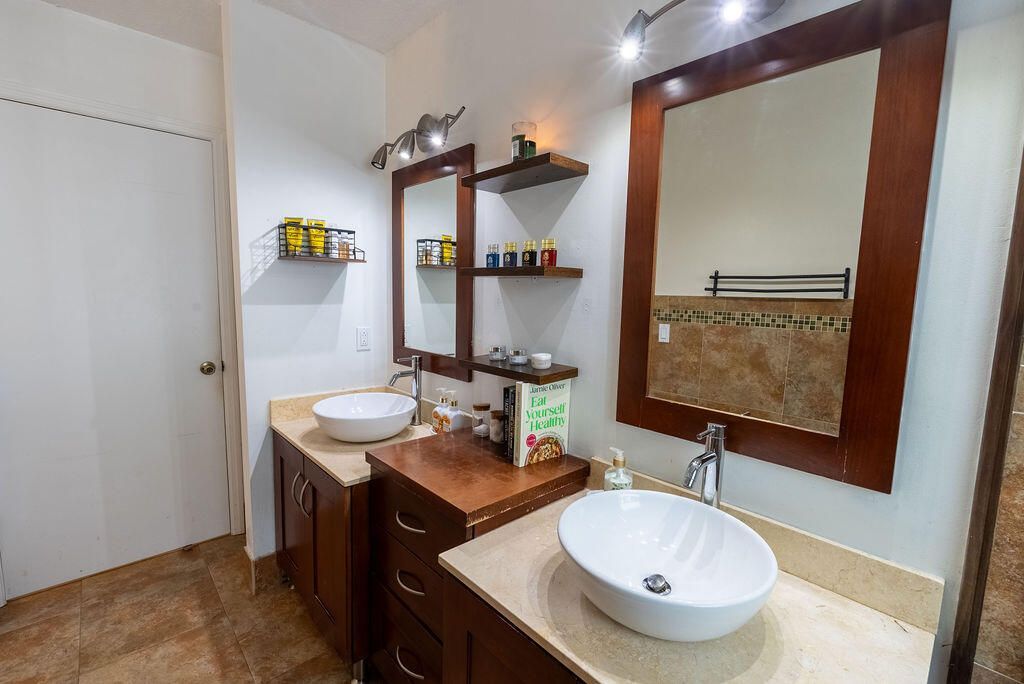 1284 NW 125th Terrace, Sunrise, FL 33323 Photo