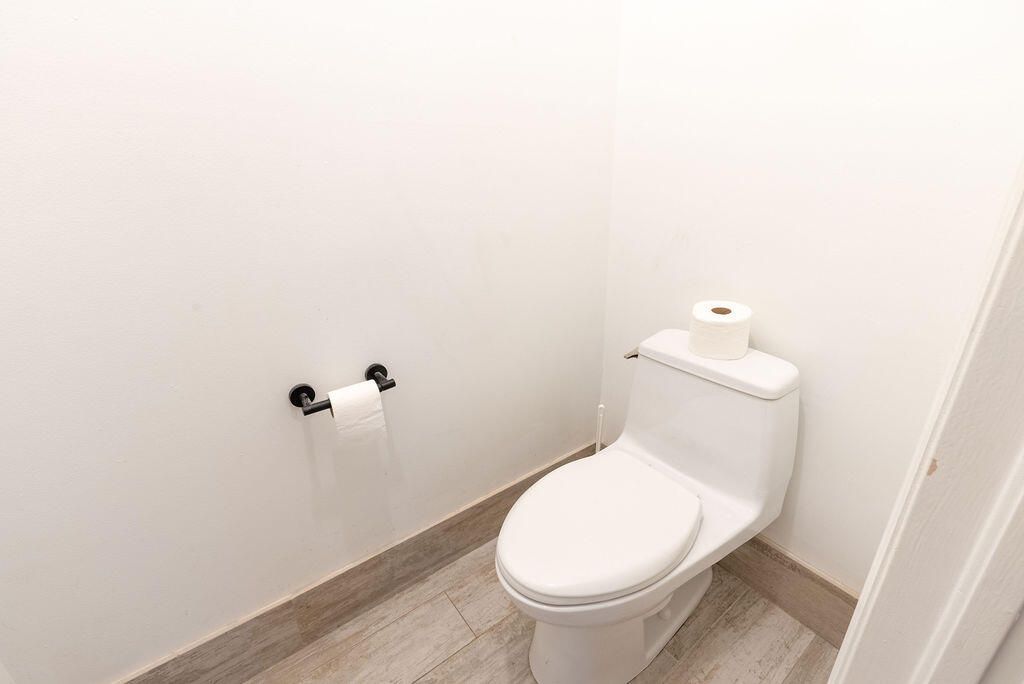 1284 NW 125th Terrace, Sunrise, FL 33323 Photo