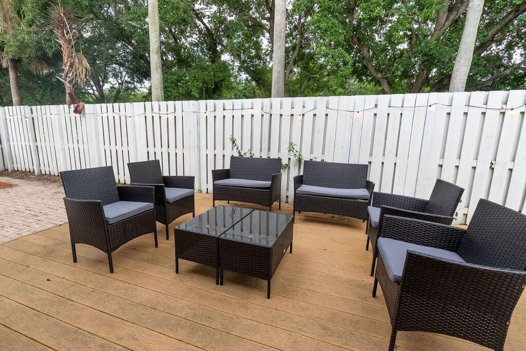 1284 NW 125th Terrace, Sunrise, FL 33323 Photo