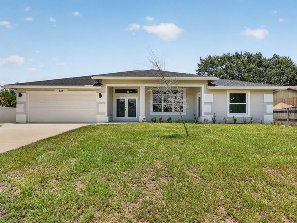 655 SW Seagull Terrace, Port St. Lucie, FL 34953