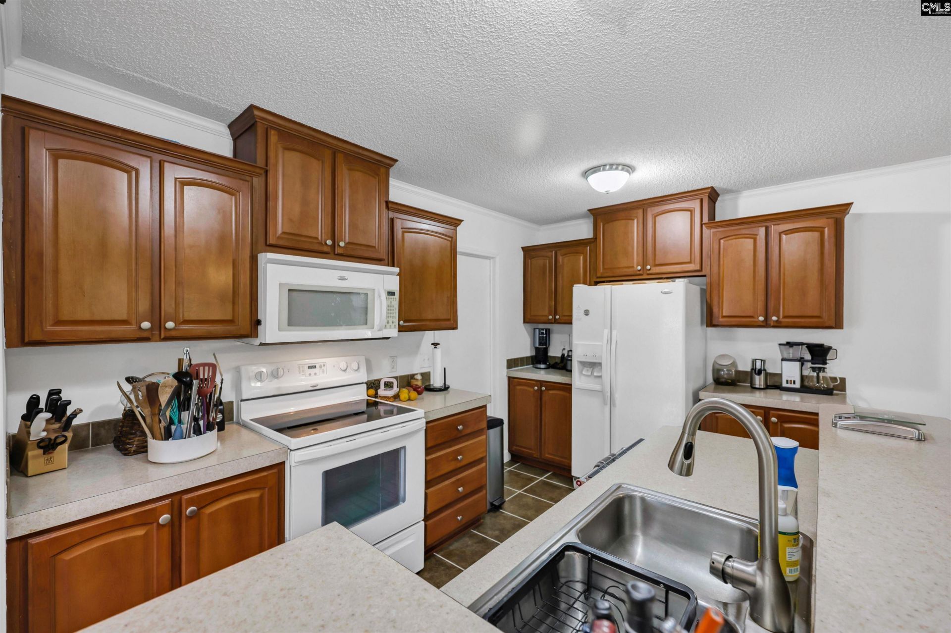 447 Payes Point Photo 10