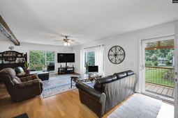 447 Payes Point photo 4