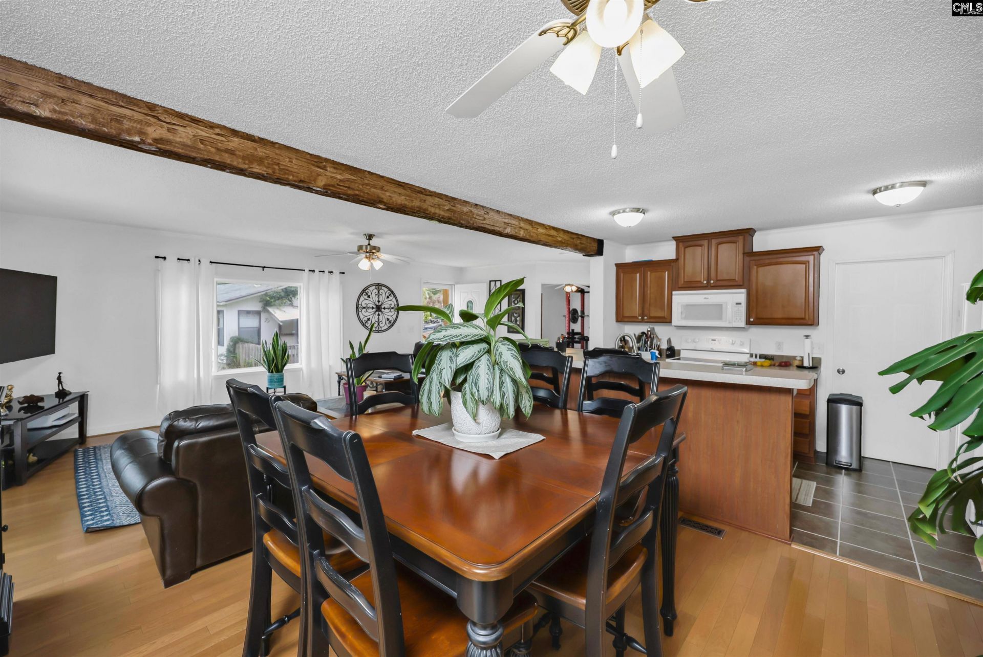 447 Payes Point Photo 7