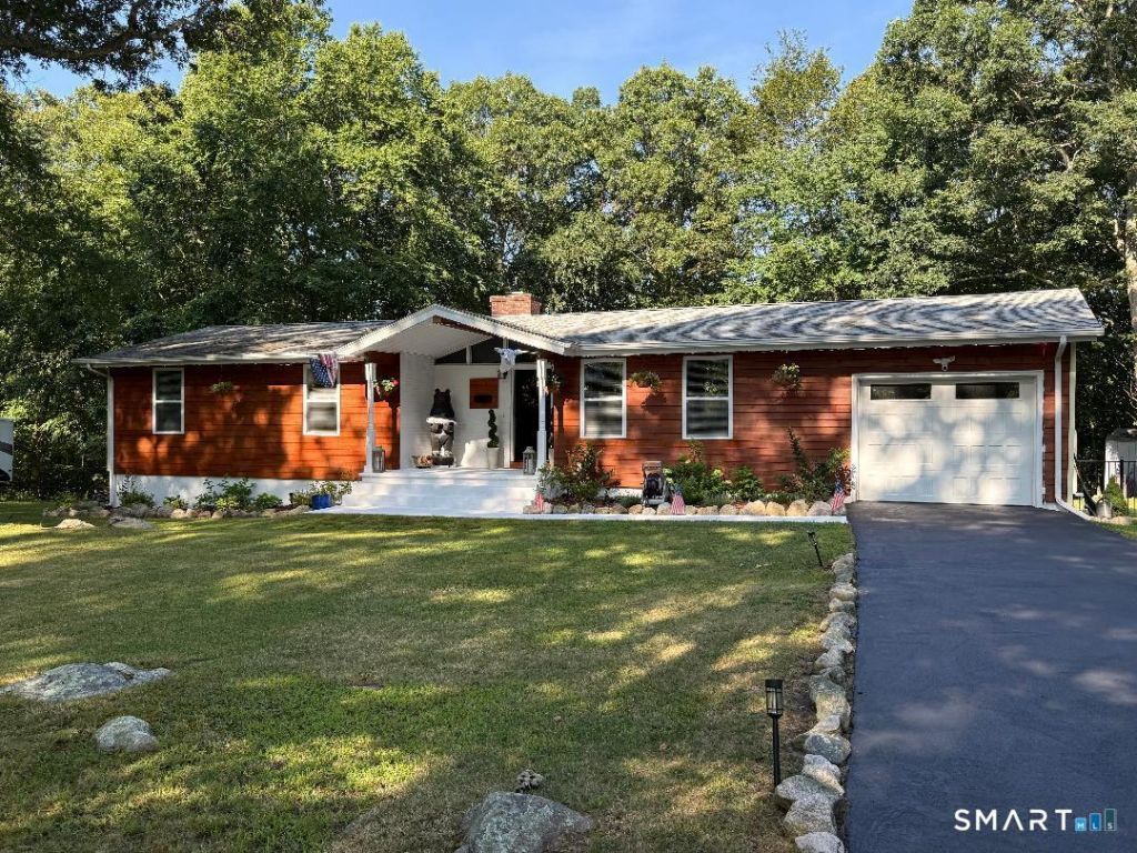 20 Eagle Ridge, Ledyard, CT 06335 Main Photo