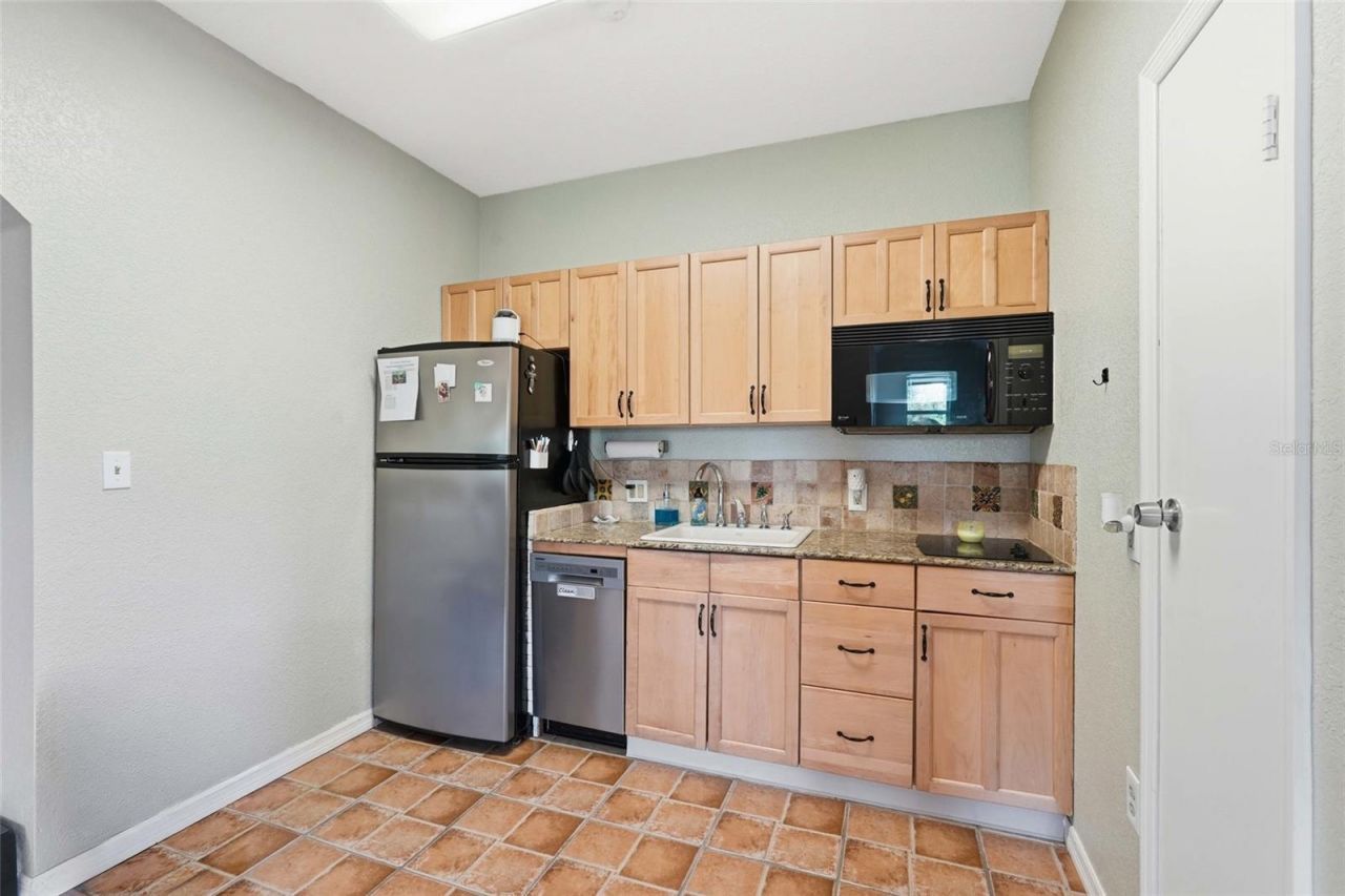 6000 Cleveland Drive, Punta Gorda, FL 33982 Photo
