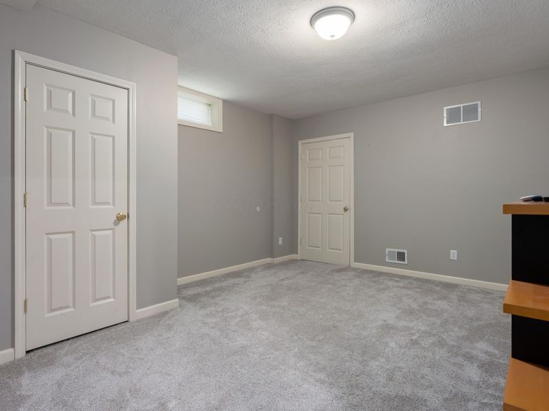 7050 Kellogg Drive, Powell, OH 43065 Photo 55