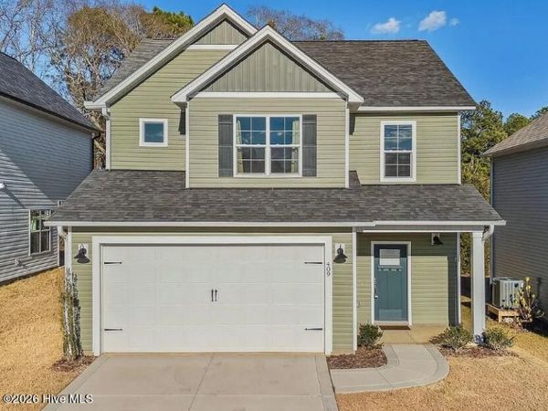 409 Kendall Drive, Southern Pines, NC 28387