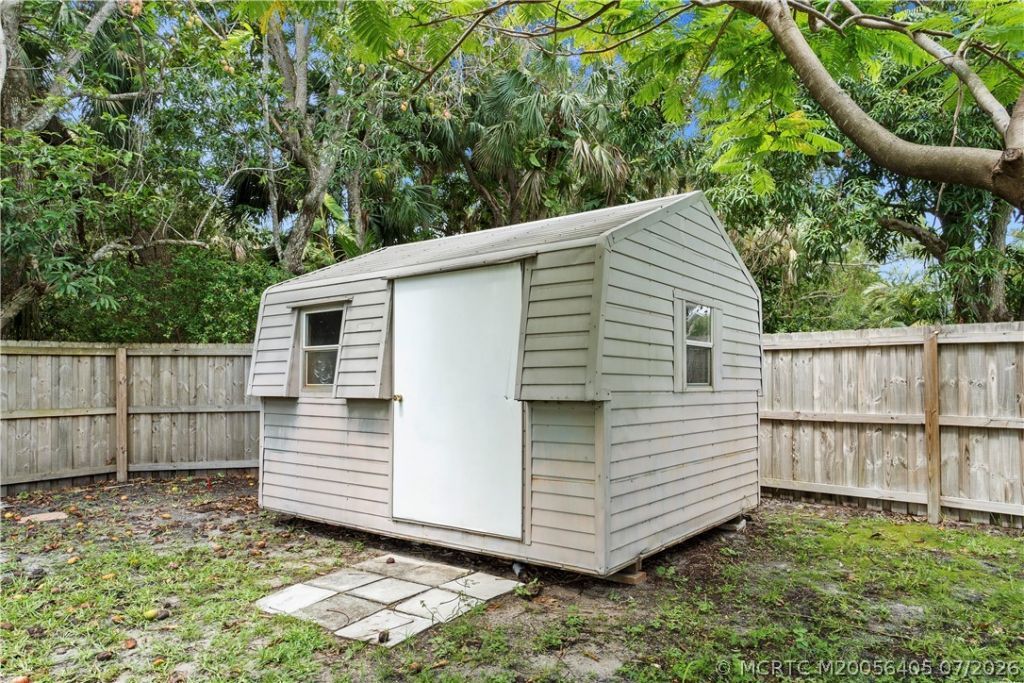 53 N Sewalls Point Road, Sewalls Point, FL 34996 Photo