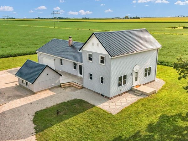 2055 County Road 2500 Road , Thomasboro, IL 61878