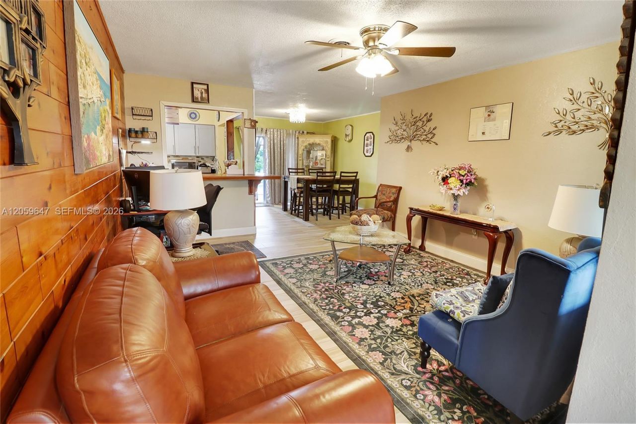 5921 NW 15th St , Sunrise, FL 33313 Photo