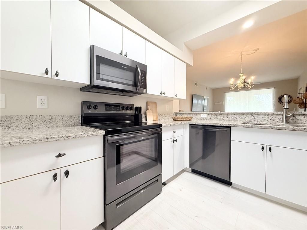 7515 Stoneybrook Dr, Unit 835, Naples, FL 34112 Photo