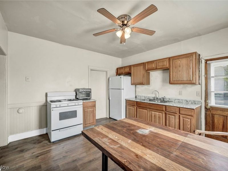 11740 Geraldine Avenue, Cleveland, OH 44111 Photo 19