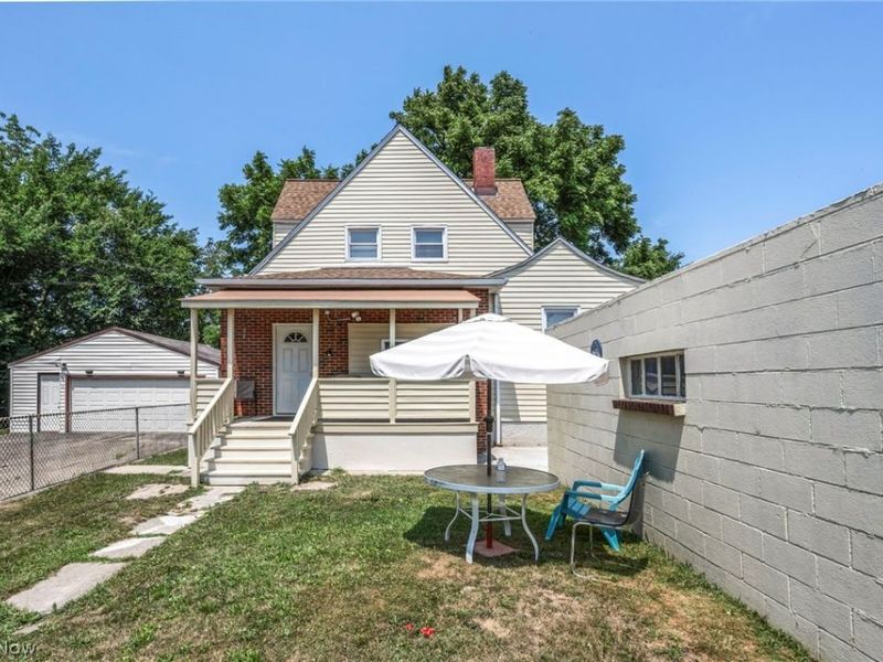 11740 Geraldine Avenue, Cleveland, OH 44111 Photo 2