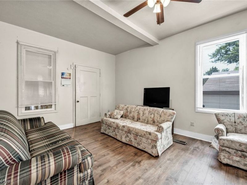 11740 Geraldine Avenue, Cleveland, OH 44111 Photo 5