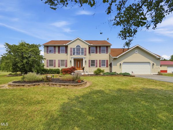 9651 W County Road 28, Fostoria, OH 44830
