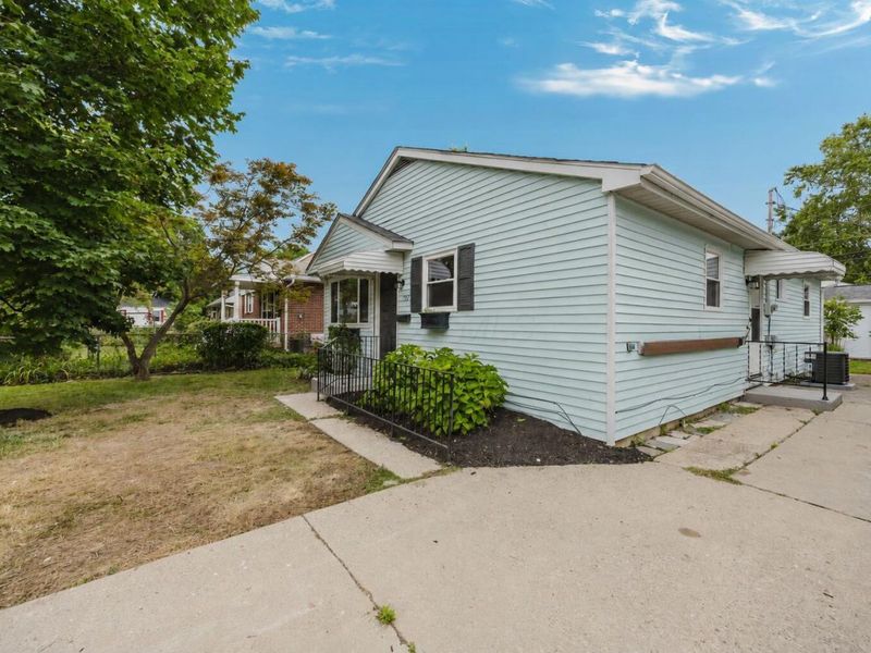 510 Pierce Avenue , Columbus, OH 43213 Photo 2