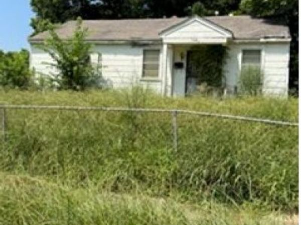 1993 Wynton St , Memphis, TN 38106
