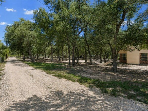 2150 124 County RD, Georgetown, TX 78626