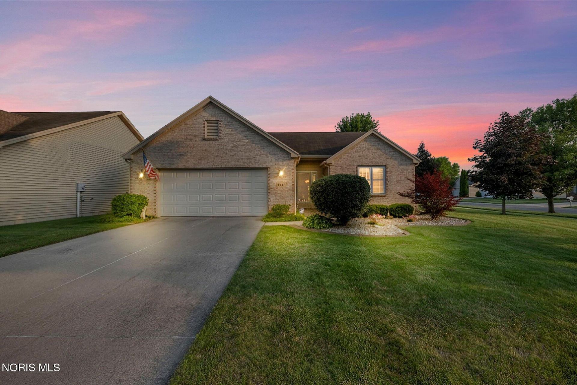 4413 E Crystal Ridge Drive , Maumee, OH 43537 Main Photo