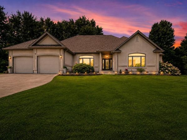 3702 E Dartmoor Court, Springfield, MO 65802