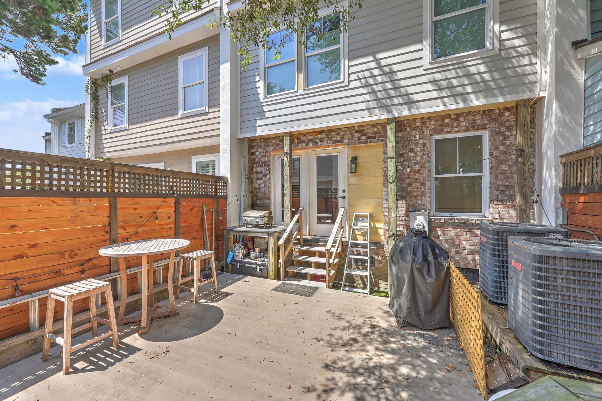 952 Myrtle Court Photo 34