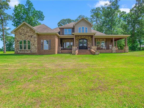 7033 Hickory Creek Circle, Semmes, AL 36575