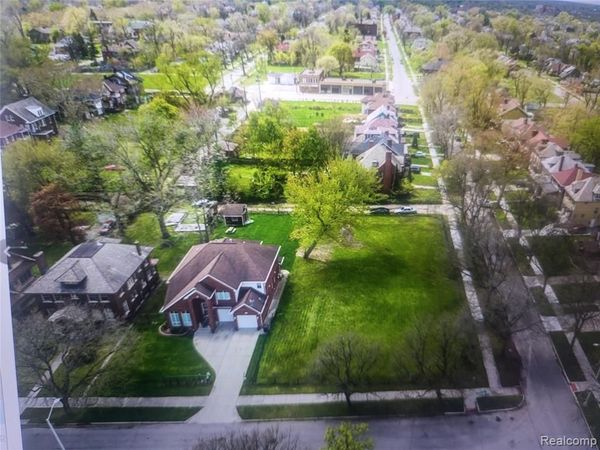 7785 LASALLE W , Detroit, MI 48206
