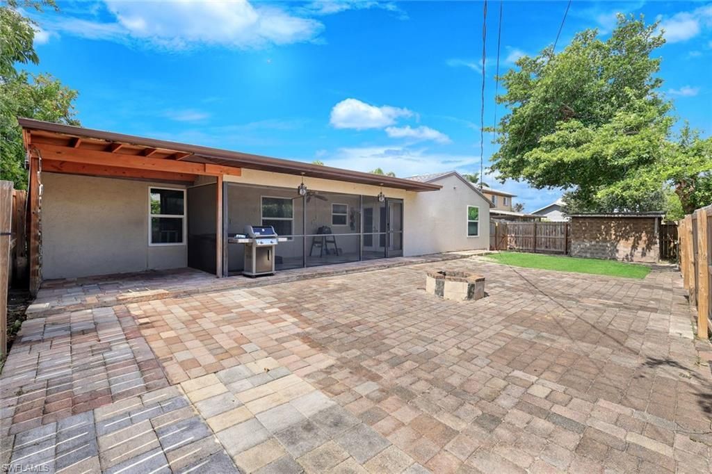 8110 Valencia Rd, Fort Myers, FL 33967 Photo