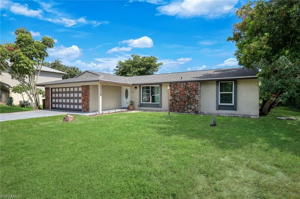 8110 Valencia Rd, Fort Myers, FL 33967 Photo