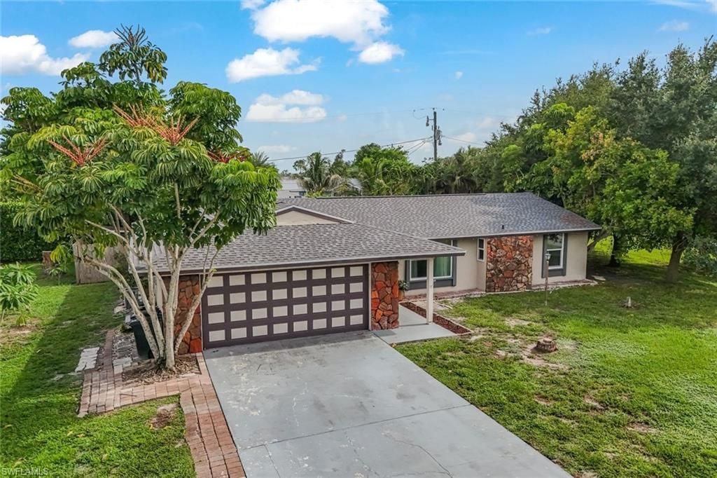 8110 Valencia Rd, Fort Myers, FL 33967 Photo