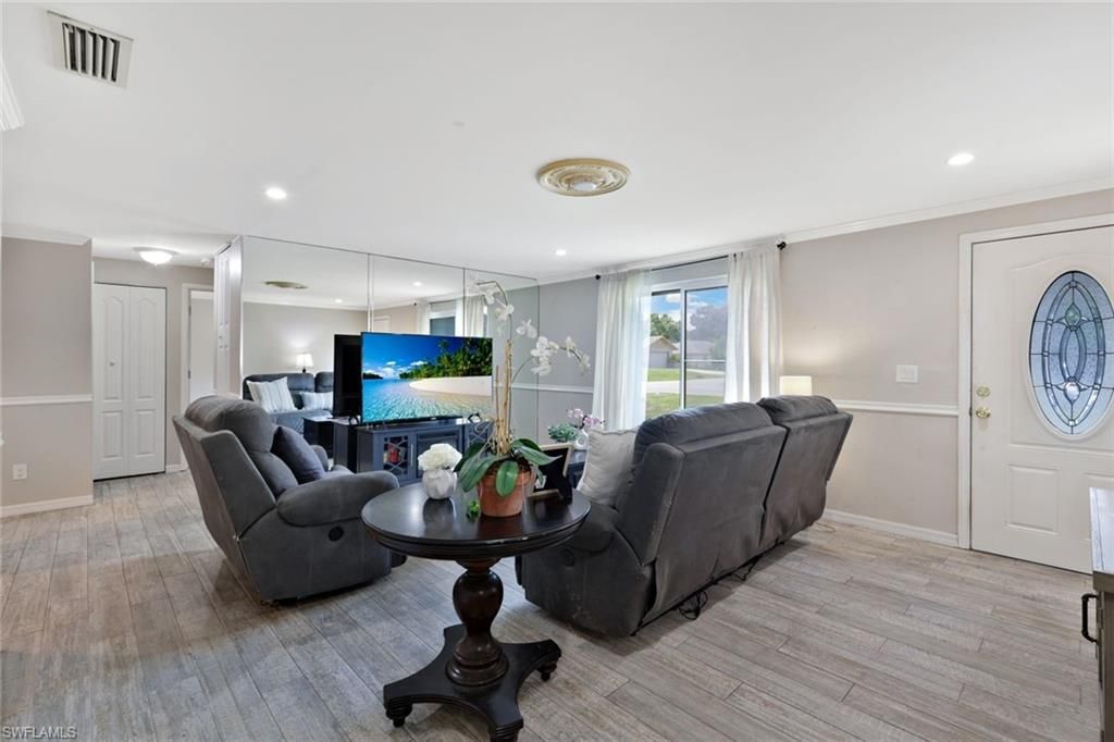 8110 Valencia Rd, Fort Myers, FL 33967 Photo