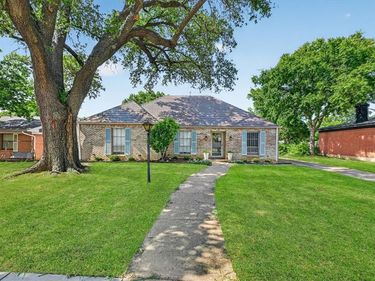 8100 Hillside Drive, Frisco, TX 75033