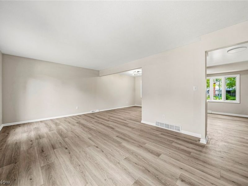 32705 W Nimrod Street, Solon, OH 44139 Photo 10