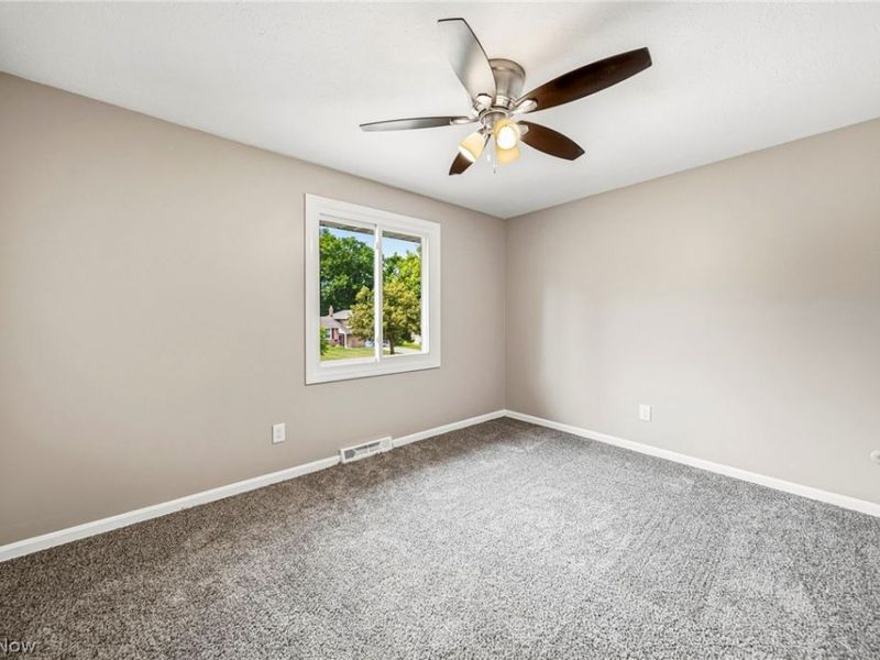 32705 W Nimrod Street, Solon, OH 44139 Photo 16