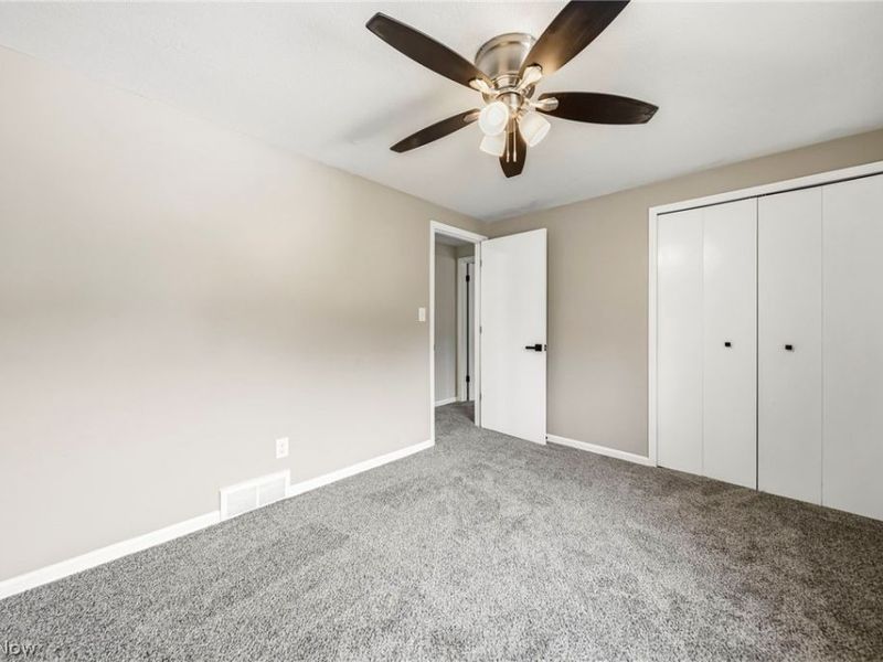 32705 W Nimrod Street, Solon, OH 44139 Photo 18