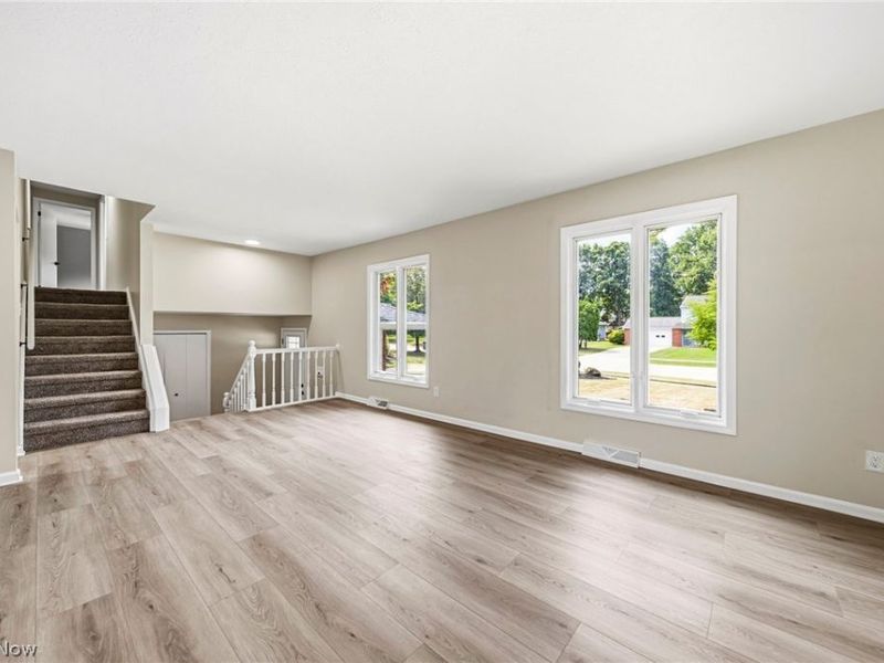 32705 W Nimrod Street, Solon, OH 44139 Photo 8