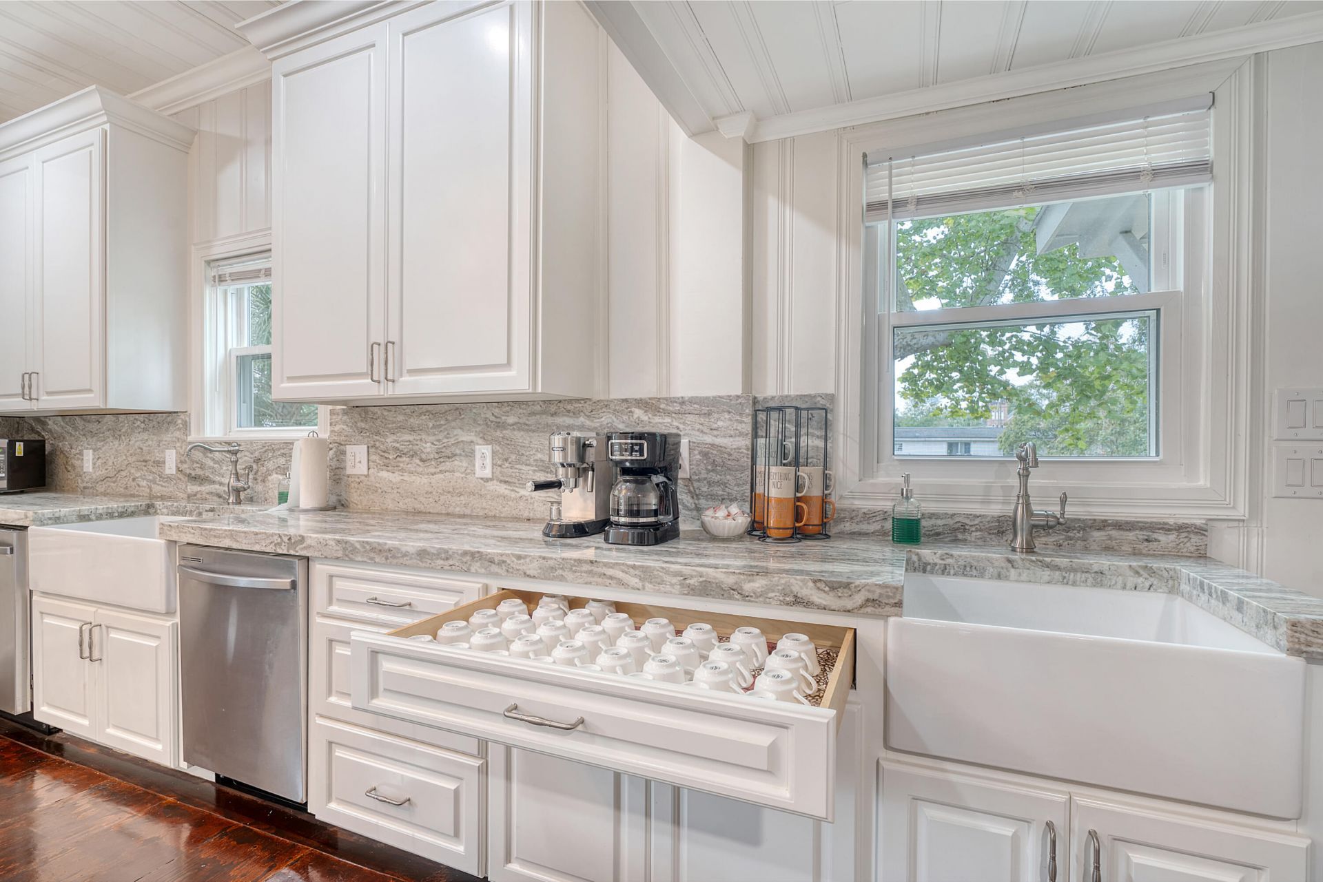 291 Edward Street Photo 17