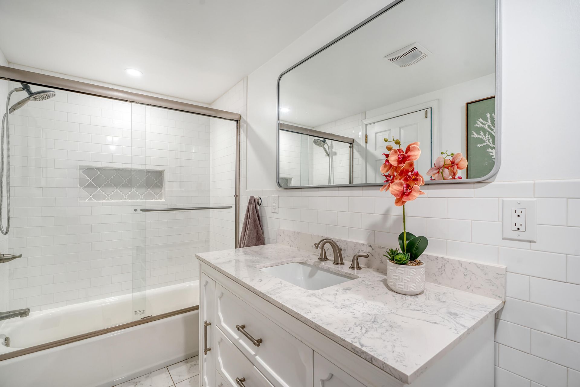 291 Edward Street Photo 21