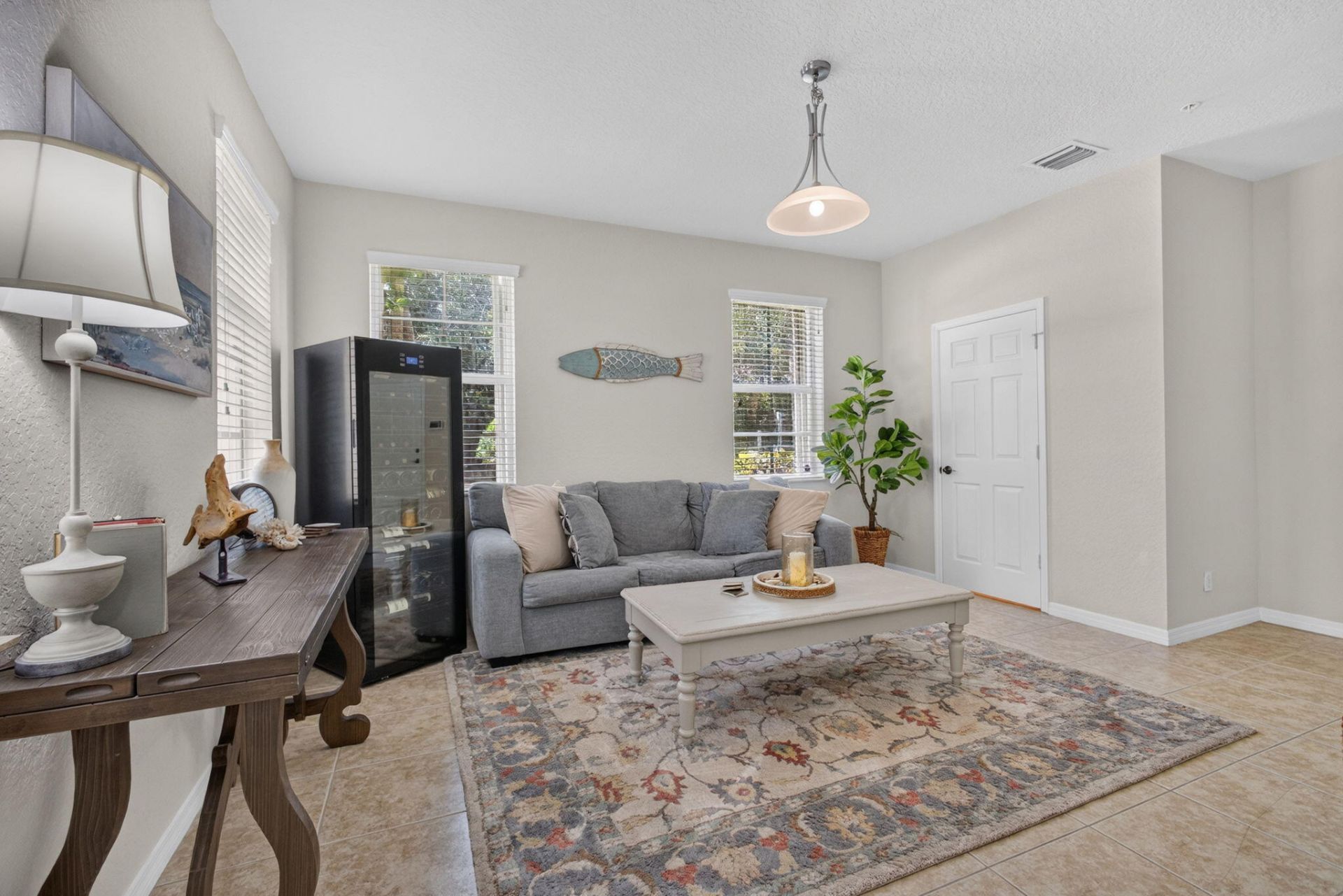 128 W Royal Palm Circle, Unit 101, Jupiter, FL 33458 Photo
