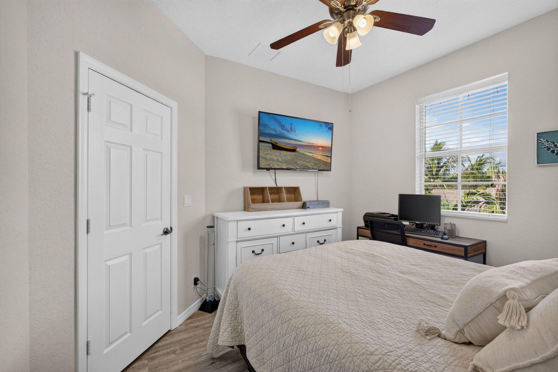 128 W Royal Palm Circle, Unit 101, Jupiter, FL 33458 Photo