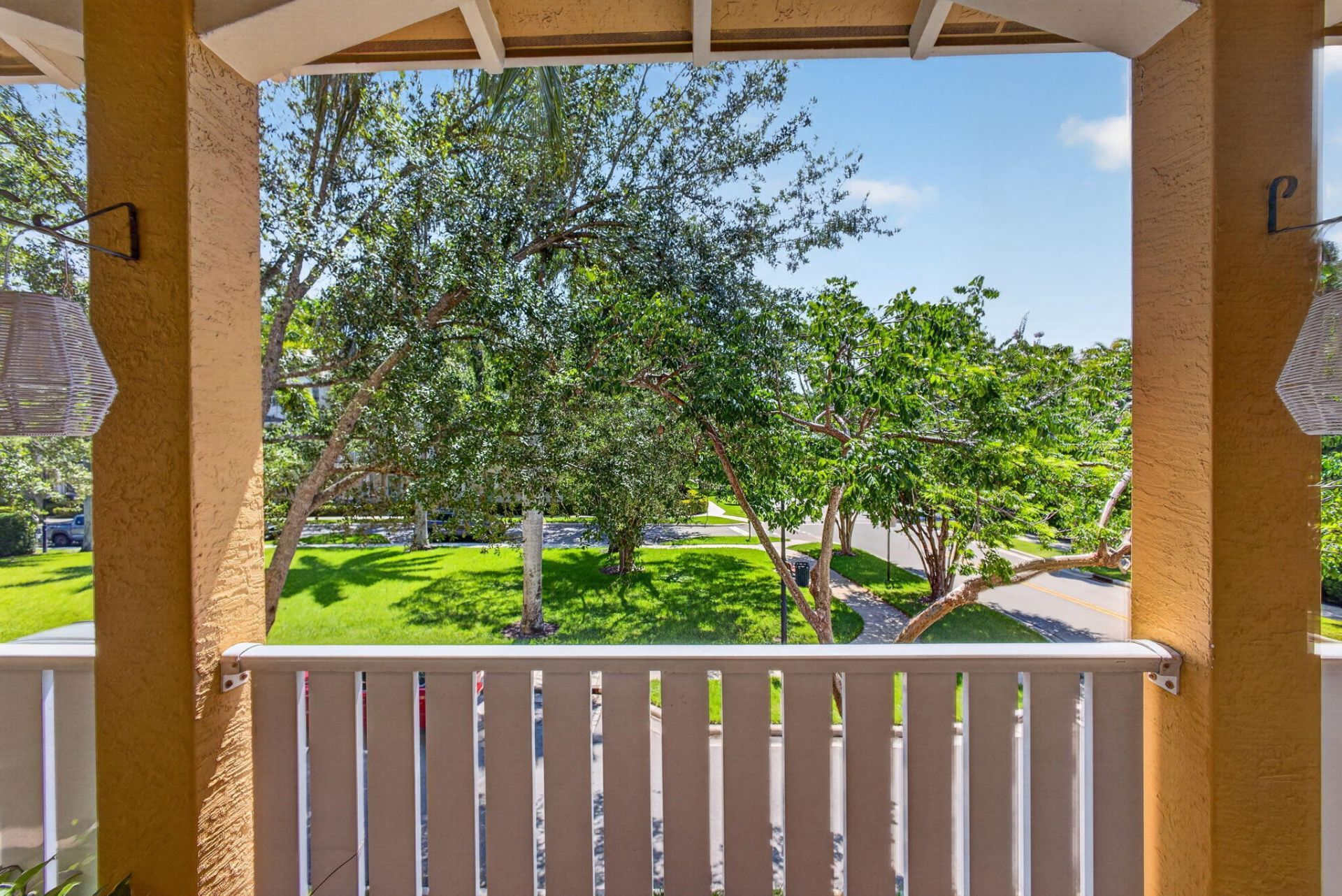 128 W Royal Palm Circle, Unit 101, Jupiter, FL 33458 Photo