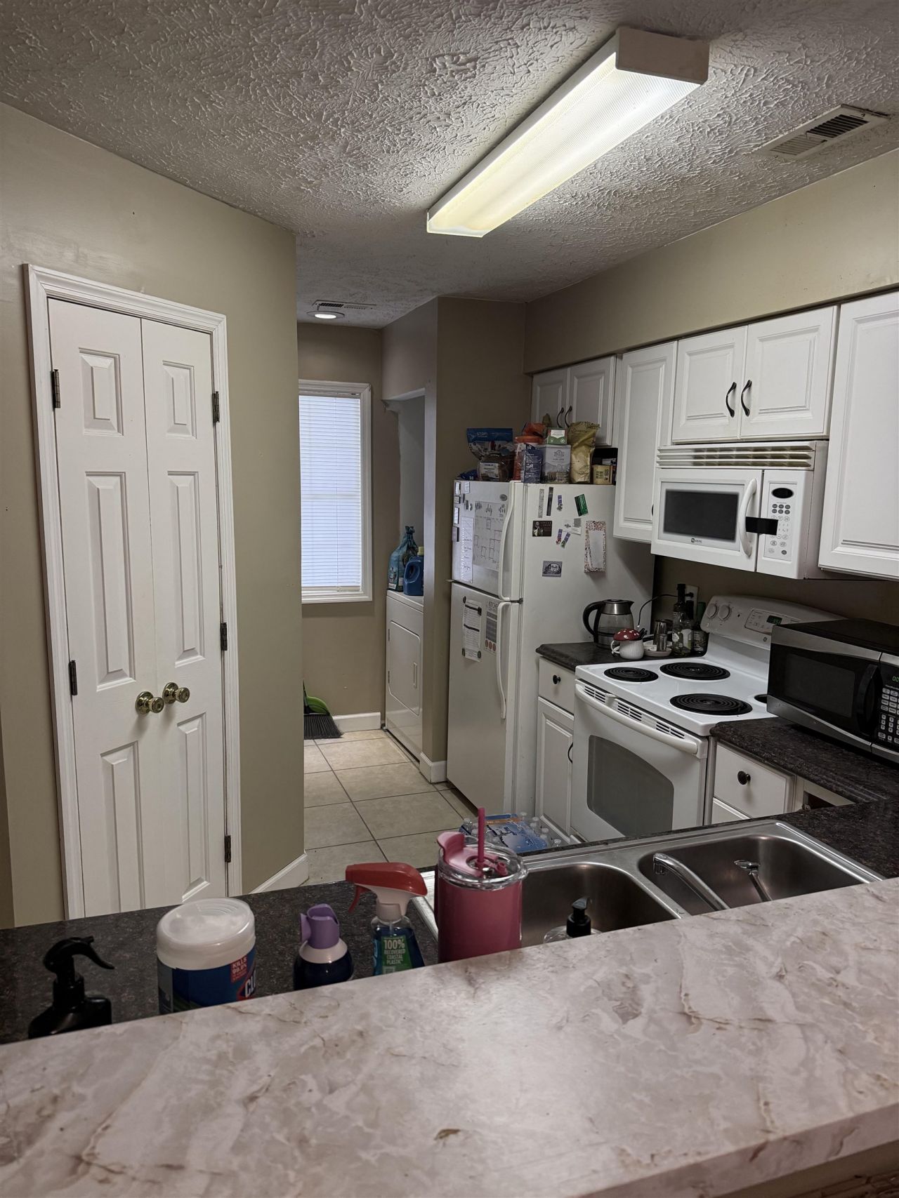 440 Red River Ct. Photo 3