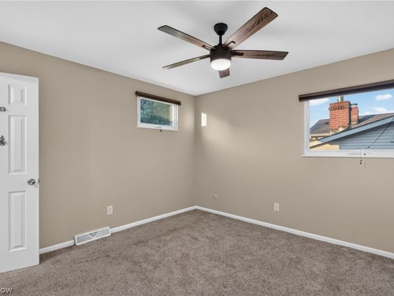 25077 Deerfield Drive, North Olmsted, OH 44070 Photo 11
